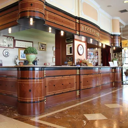 Stone Bridge Otel 4*